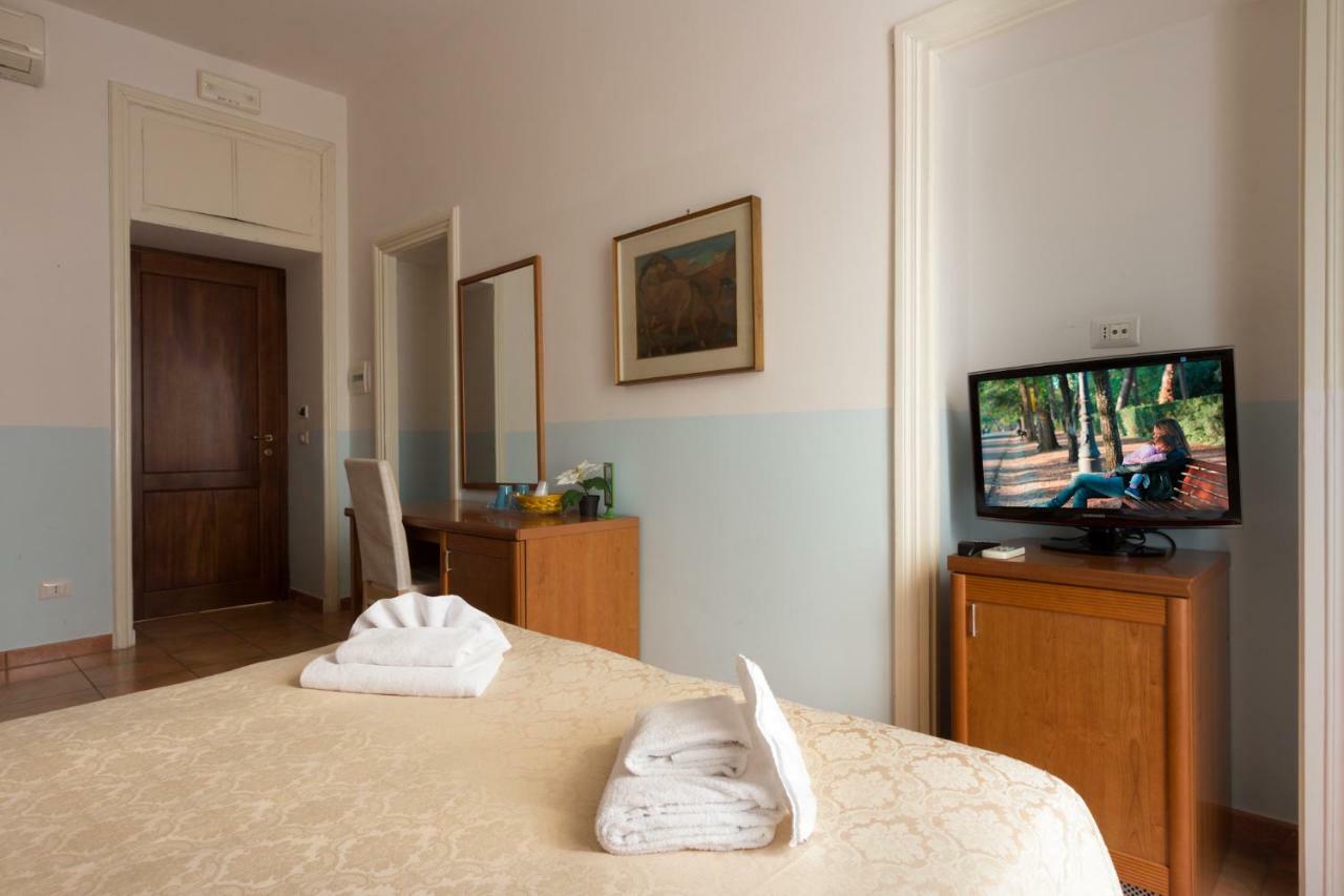 Few Steps From St Peter Bed & Breakfast Luaran gambar