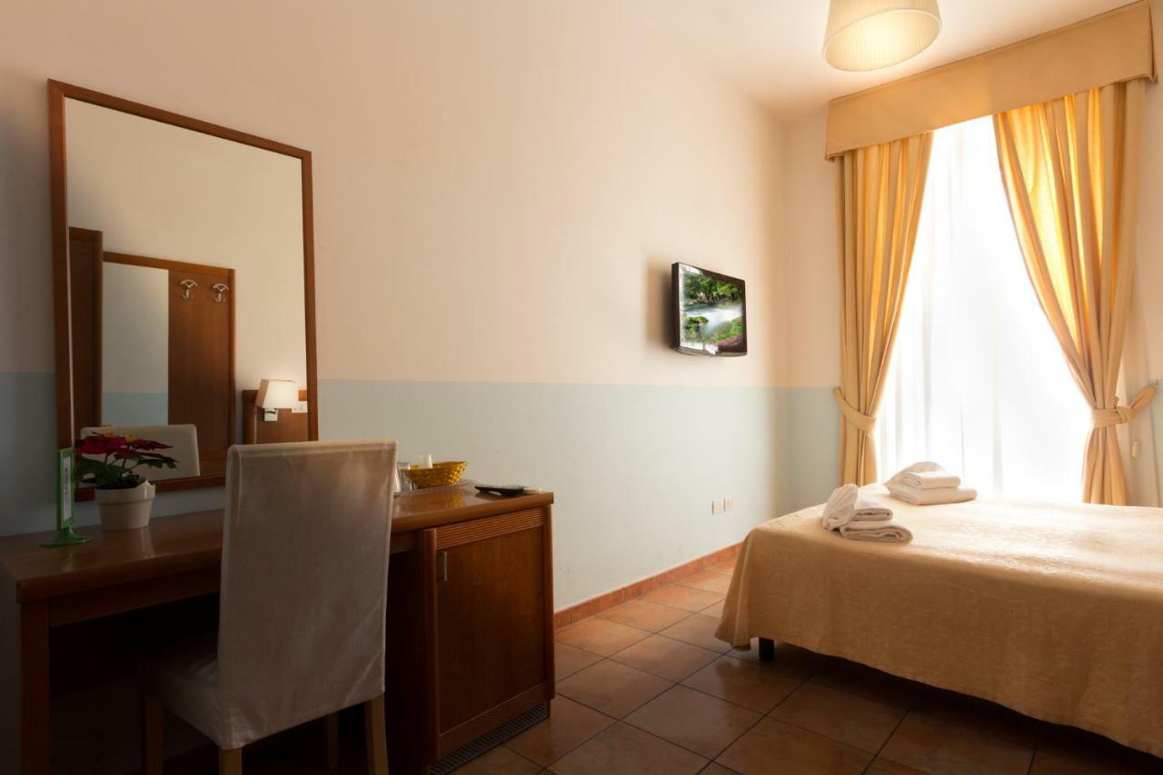 Few Steps From St Peter Bed & Breakfast Luaran gambar