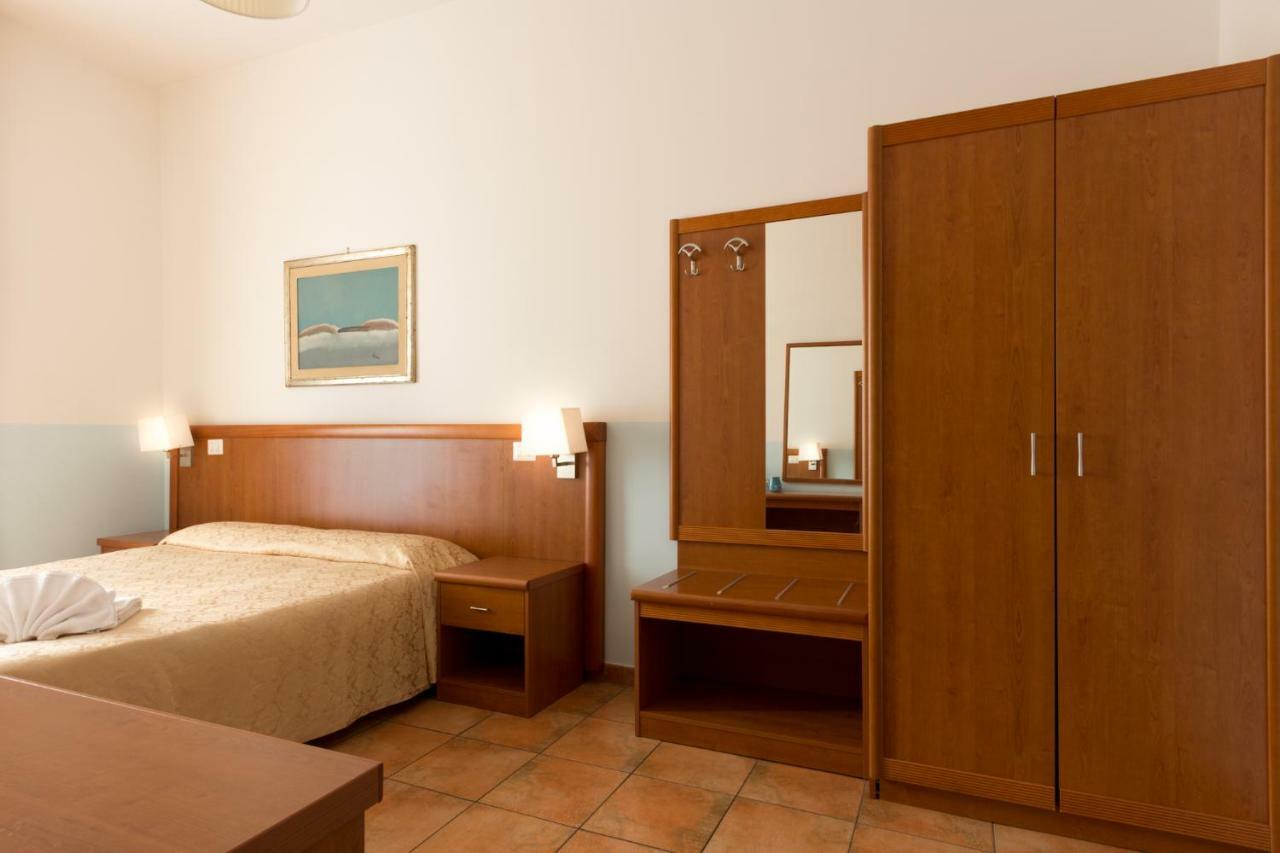 Few Steps From St Peter Bed & Breakfast Luaran gambar
